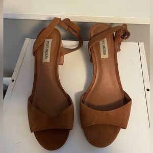 Steve Madden Brown Heels